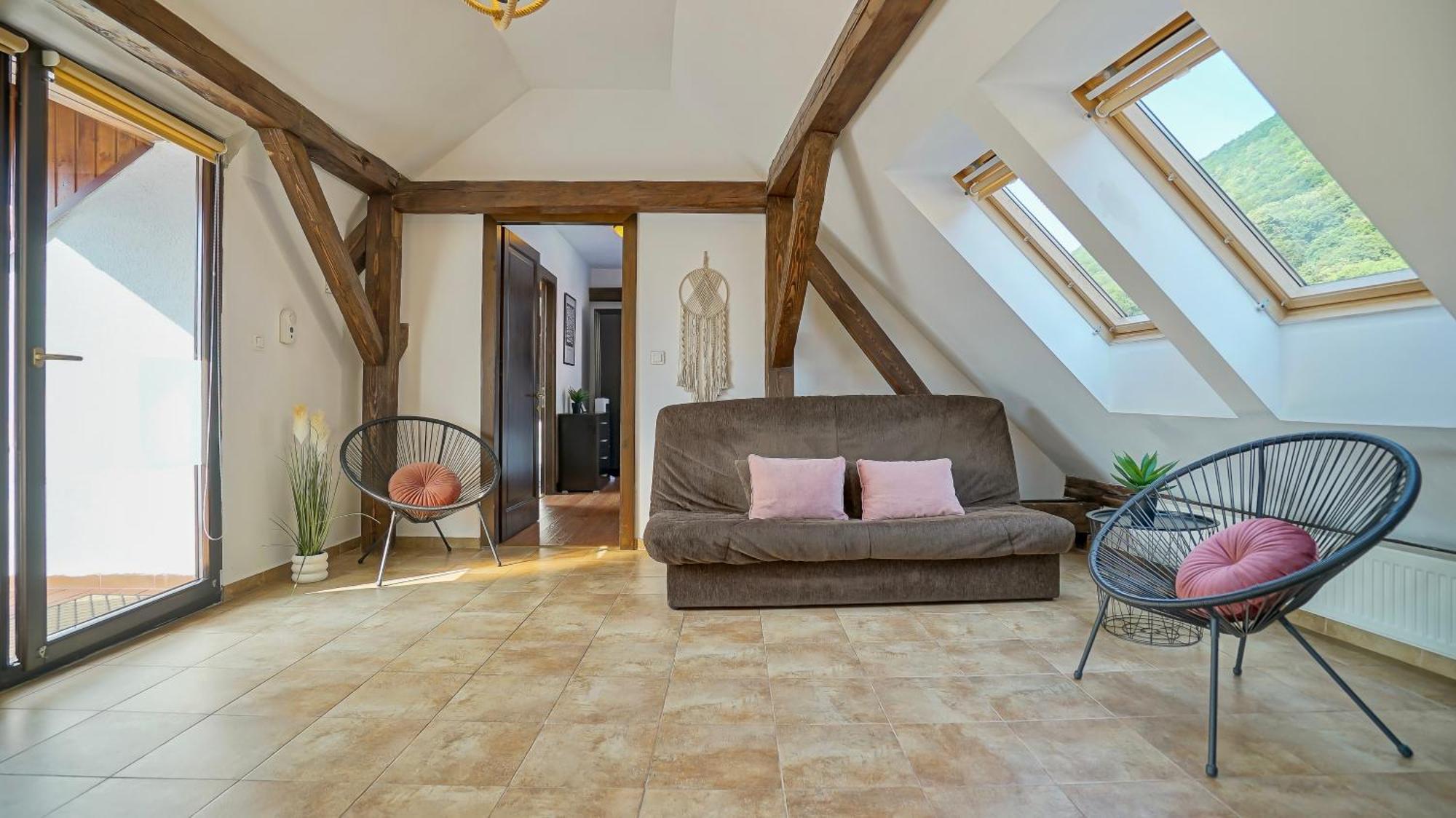 Rooftop Proprety With Large Terrace & Stunning Views - Braşov Buitenkant foto
